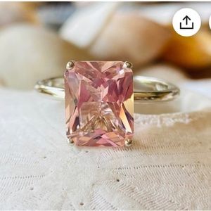 Morganite solitaire ring
